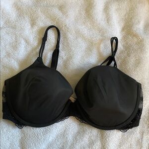 Victoria's Secret Black Lace Bra 38D